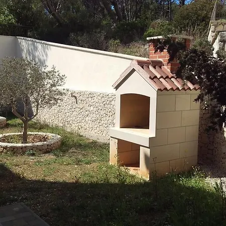 Apartman Dalmatino Apartman *