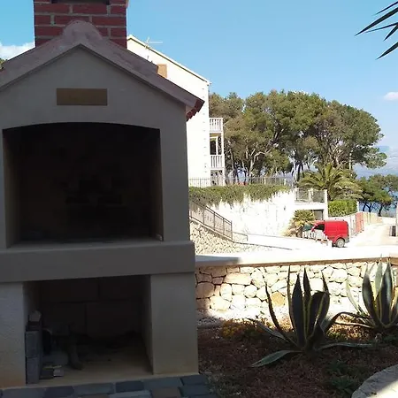 Apartman Dalmatino * Sutivan