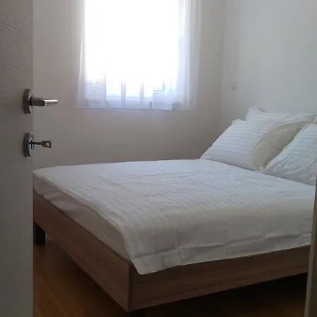 Apartman Dalmatino Apartamento *