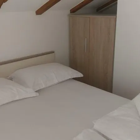 Apartamento Apartman Dalmatino *