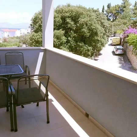 Apartman Dalmatino Apartamento *